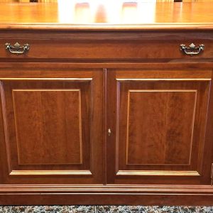 APARADOR CEREZO  MEDIDAS 226 X 47 X 90