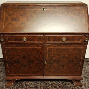 CANTERANO   RAIZ  NOGAL MEDIDAS  90 X 44 X 95