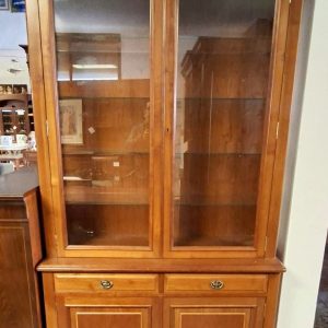 VITRINA CEREZO  EXPOSITORA 125 X 45 X 220